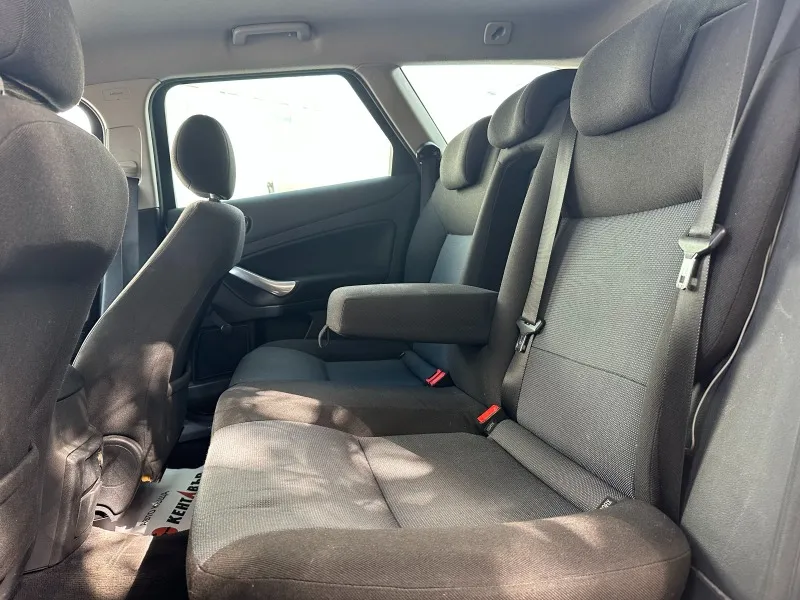 Ford Mondeo 2.0D Автомат Image 9