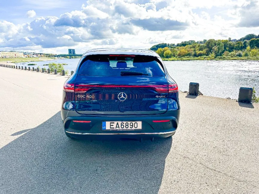 Mercedes-Benz EQC 400 AMG Image 3
